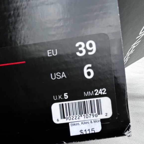 NWT Garneau Chrome cycling shoes EU 39 main image 14